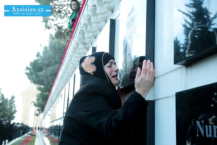 `Kişi kimi vuruşduq...` - 26 ilin faciəsi FOTOLARDA